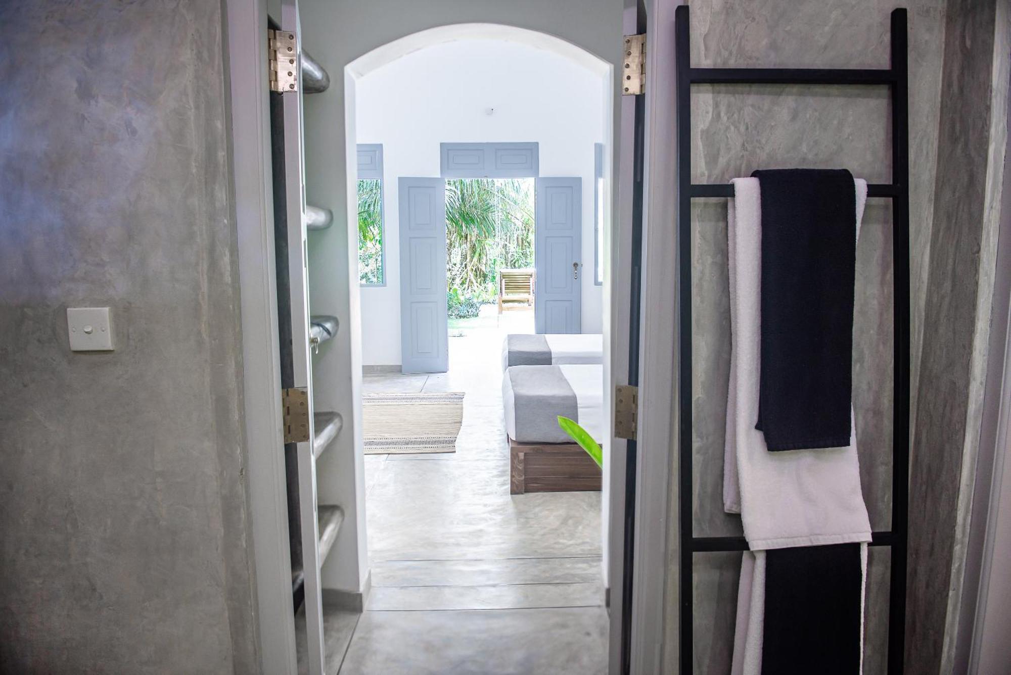 Bed and Breakfast Good Story At Nirbana Island Ahangama Exterior foto